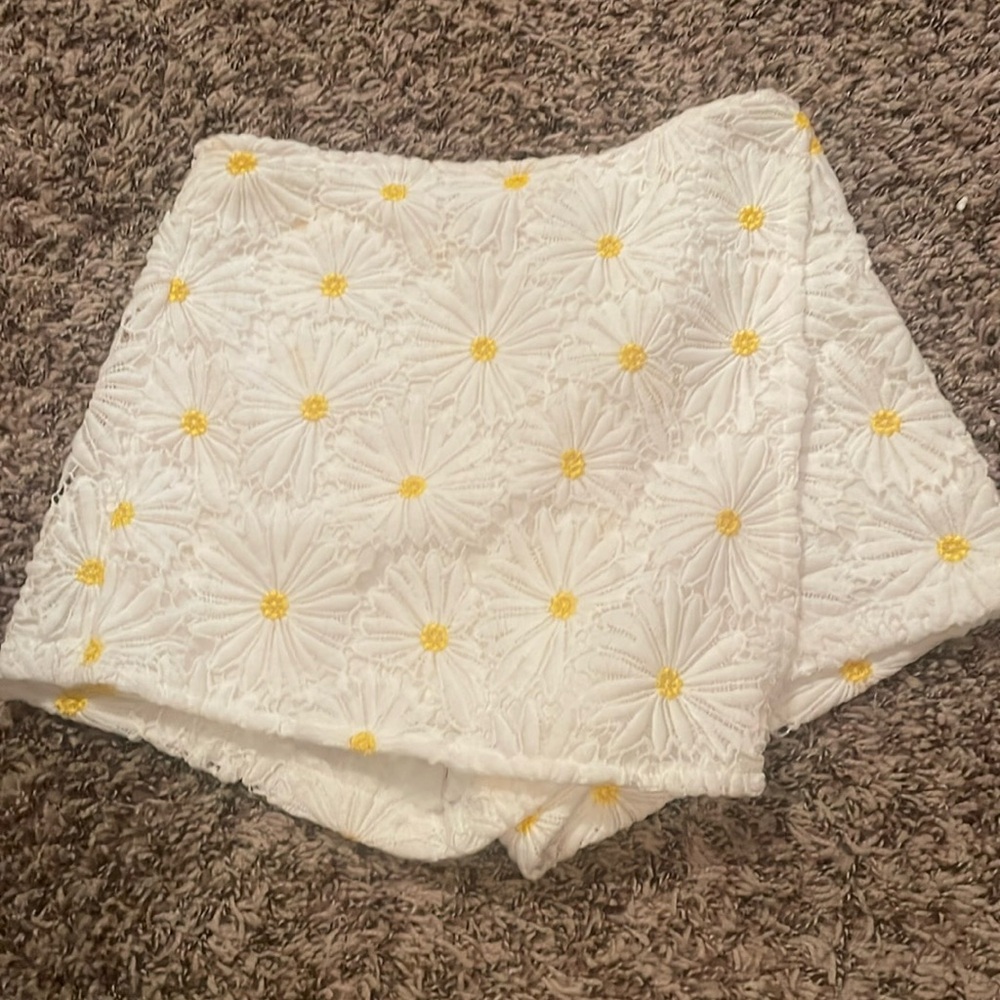 NWT XS F21 skort